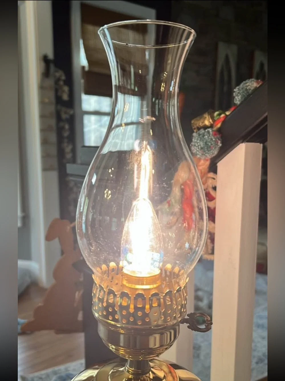Brass Table Lamp - Gold Finish